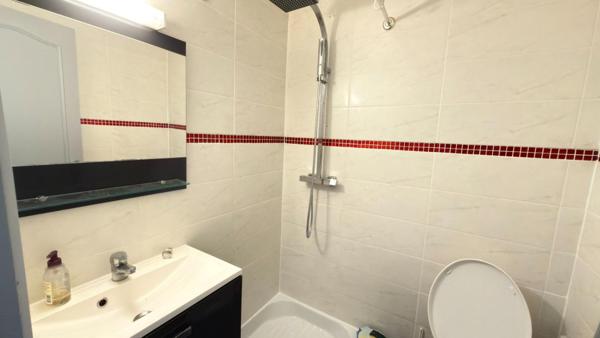 Belle villa indépendante 4chambres et garage proche Carcassonne sur terrain de 800m²