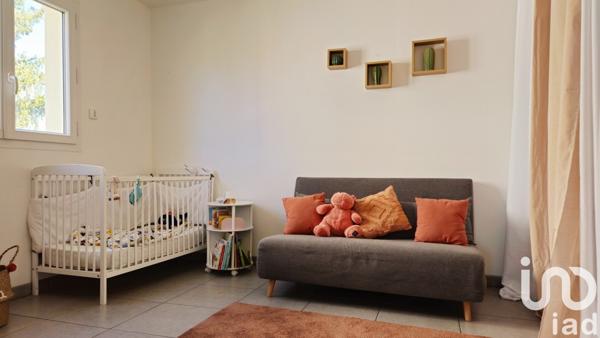 Maison 4 pièces de 98 m² à Plaimpied-Givaudins (18340)