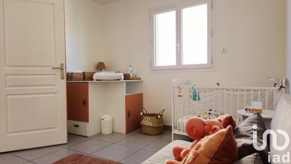 Maison 4 pièces de 98 m² à Plaimpied-Givaudins (18340)