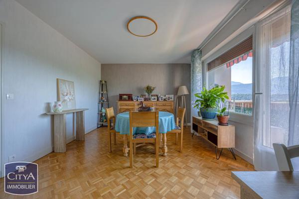 Appartement à vendre 3 pièces 58m² Bassens (73000)