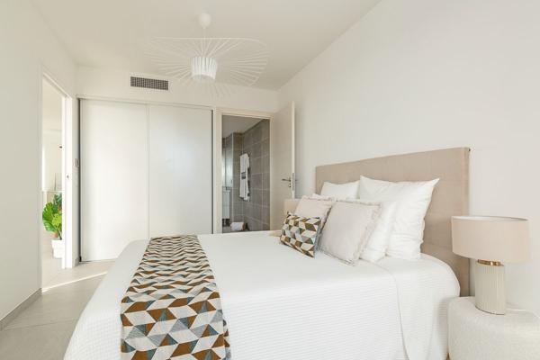 2 pièces en dernier étage sur ANTIBES-JUAN LES PINS