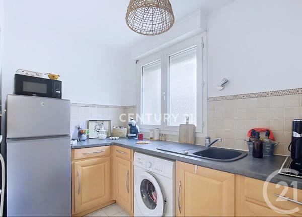 Appartement F2 à vendre  2 pièces - 47,18 m 2   AUBAGNE  - 13