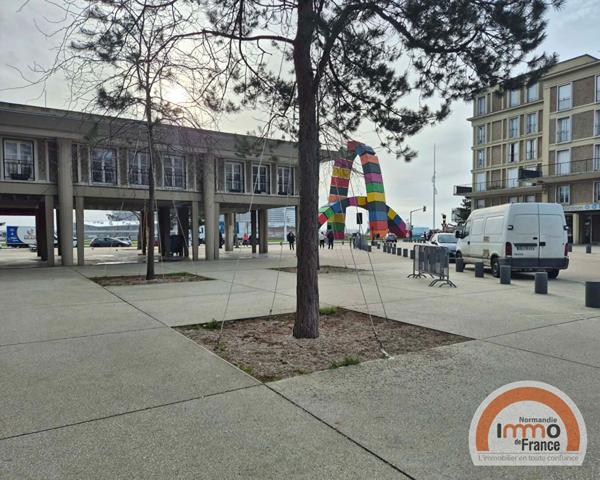 NOUVEAUTE - RUE DE PARIS - NOTRE-DAME