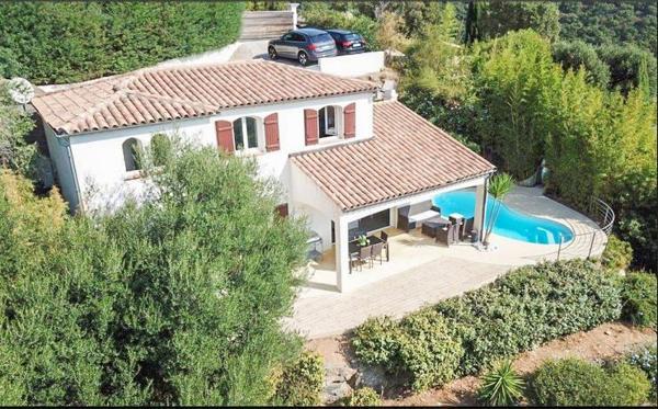 Maison à vendre  5 pièces - 110 m2 CAVALAIRE SUR MER - 83