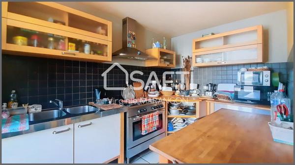 Maison de ville de caractère - Centre ville - Vue sur site Classé