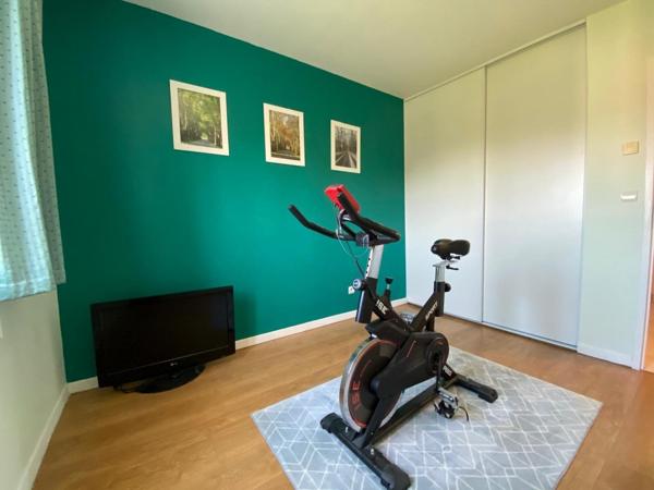 Maison moderne 4 chambres – Vie de plain-pied – Environnement calme