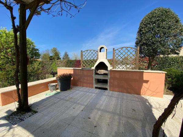 Maison moderne 4 chambres – Vie de plain-pied – Environnement calme