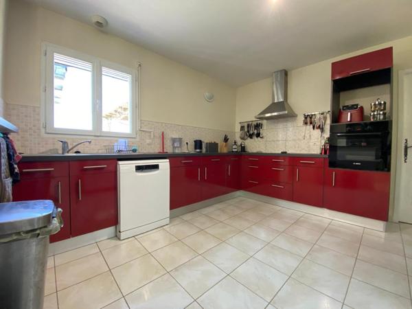 Maison moderne 4 chambres – Vie de plain-pied – Environnement calme