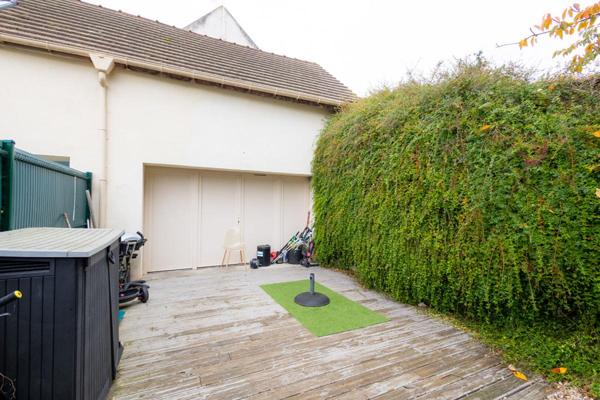 Maison de ville à Limay  5 pièces