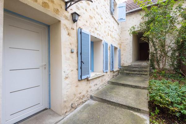 Maison de ville à Limay  5 pièces