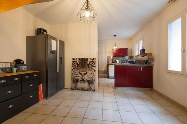 Maison de ville à Limay  5 pièces