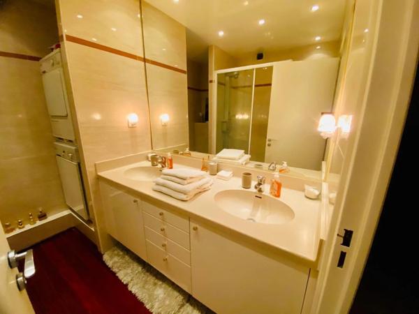Appartement de standing 140 m² – Triple exposition – Résidence Le France, aux portes de La Défense