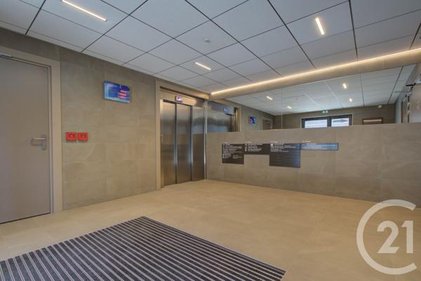 à vendre  47 m2 SALLANCHES - 74