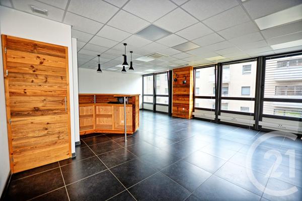 à vendre  47 m2 SALLANCHES - 74