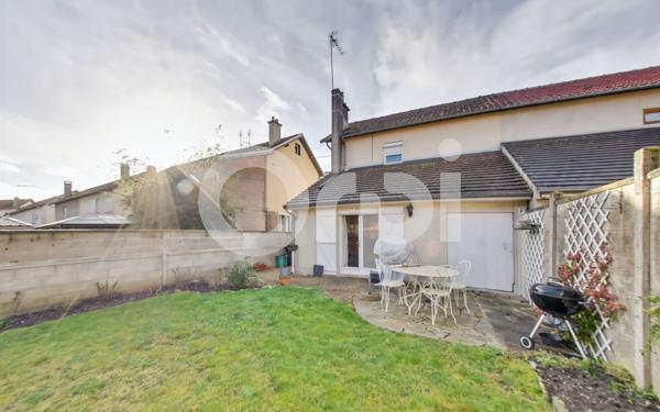 Maison à vendre    4 pièces • 73 m2 Senlis