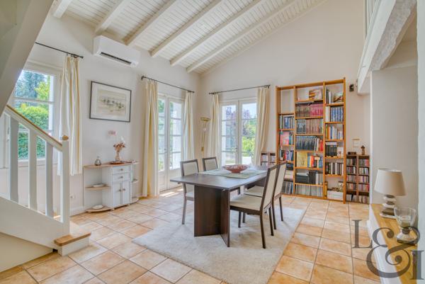 Villa à vendre sur les hauteurs de Villeneuve-sur-Lot