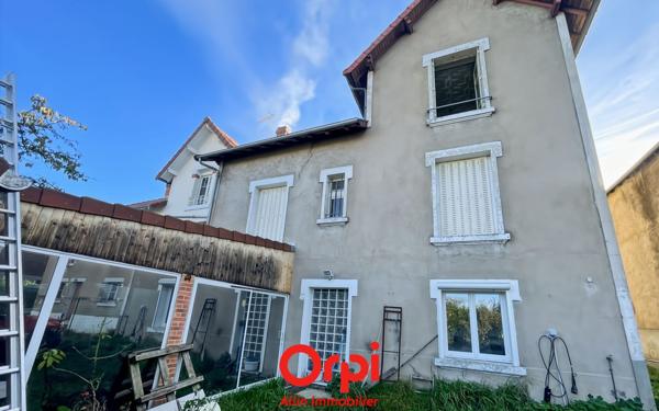 Maison à vendre    6 pièces •  Montluçon
