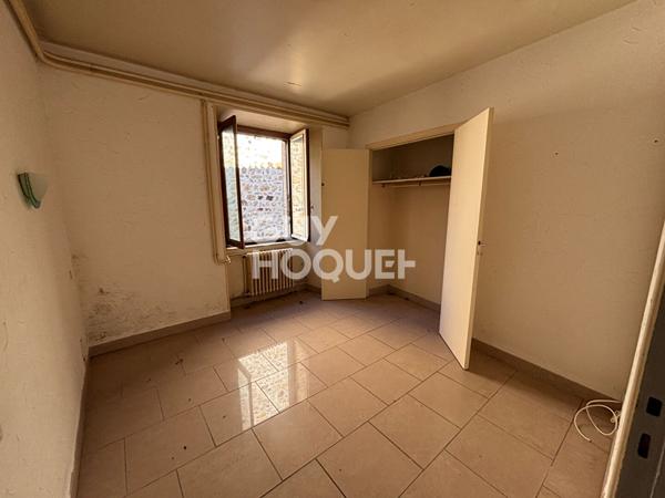 Immeuble de rapport locatif à Thueyts 10 pièce(s) 200 m2