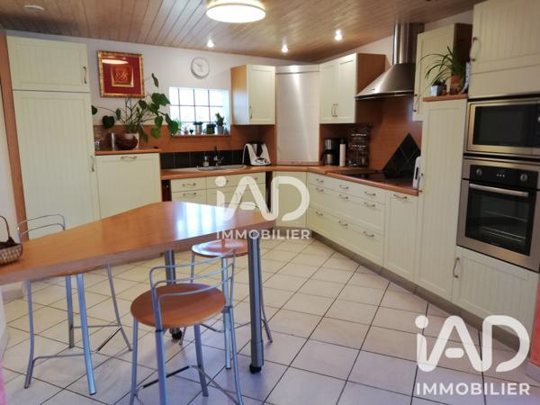 Maison à vendre 6 pièces 129 m² Changé