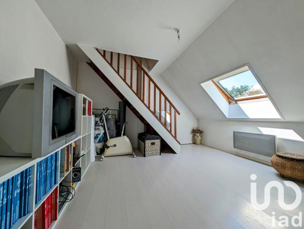 Maison 7 pièces de 190 m² à Les Mureaux (78130)
