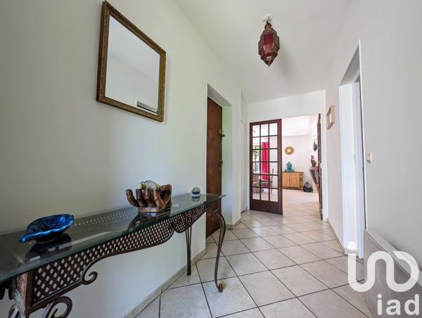 Maison 7 pièces de 190 m² à Les Mureaux (78130)