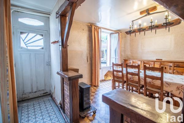 Ferme 10 pièces de 313 m² à Vauréal (95490)