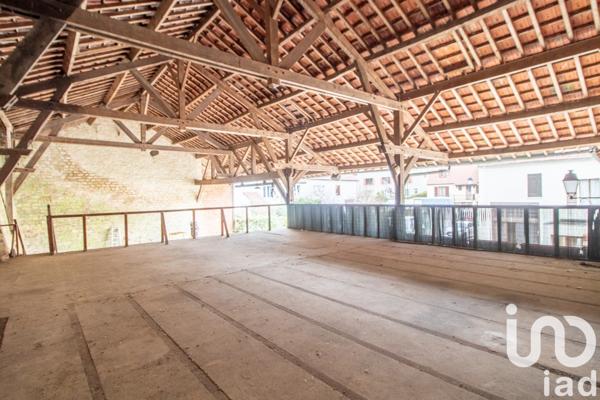 Ferme 10 pièces de 313 m² à Vauréal (95490)