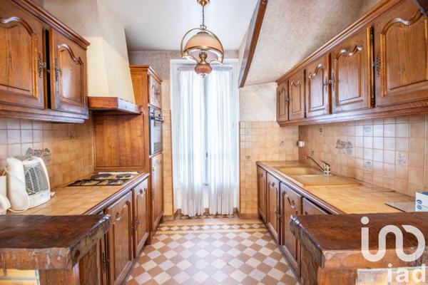 Ferme 10 pièces de 313 m² à Vauréal (95490)