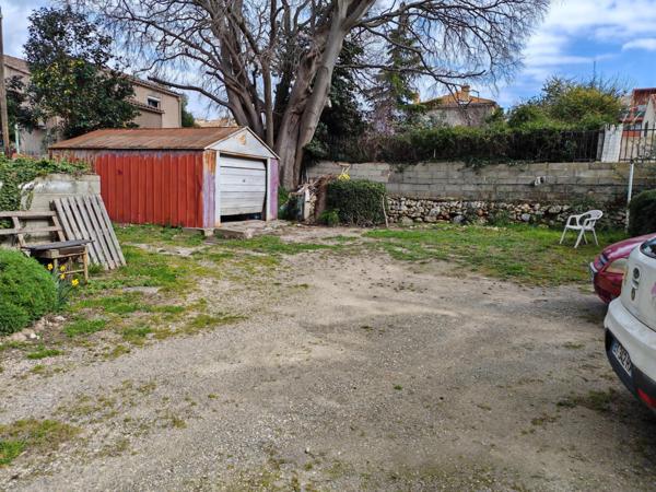 Maison 2 logements R+1 avec garages