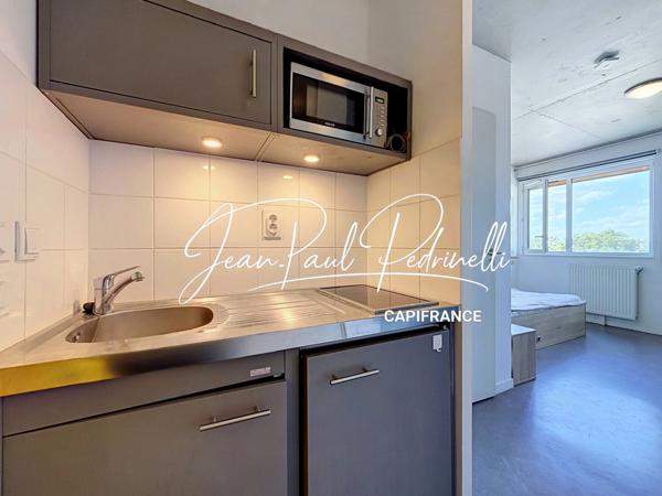 Appartement T1 de 20 m² - Spécial investissement locatif- Lyon 2 Confluence - Bail commercial LMNP géré -  Rentabilité 6,5 %  DPE B