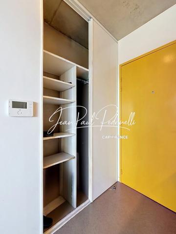 Appartement T1 de 20 m² - Spécial investissement locatif- Lyon 2 Confluence - Bail commercial LMNP géré -  Rentabilité 6,5 %  DPE B