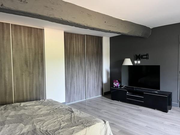 Exclusivité - Maison de ville entièrement rénovée