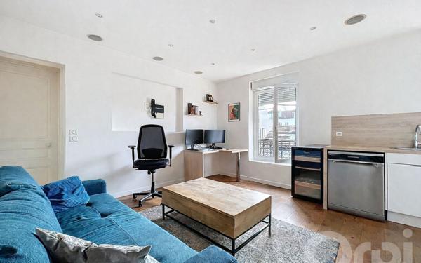 Appartement à louer    2 pièces • 42,39 m2 Maisons-Alfort