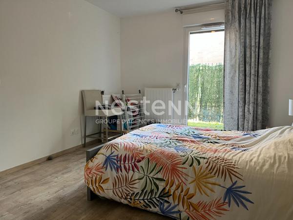 Villefranche Sur Saône - T2 résidence 2019 - parfait état - 1 extérieur - 1 parking - au calme