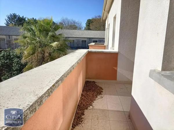 Appartement à louer 2 pièces 41.88m² Marguerittes (30320)