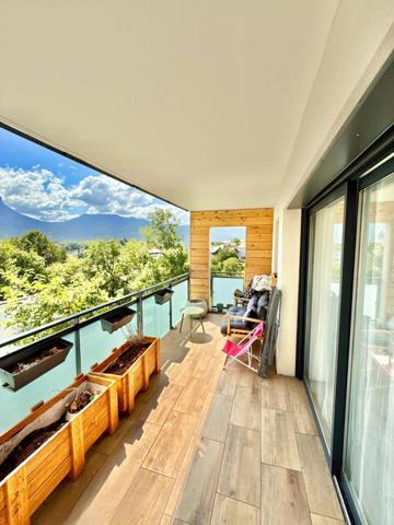 🌄 Appartement contemporain avec terrasse vue montagnes – Saint-Jeoire-Prieuré