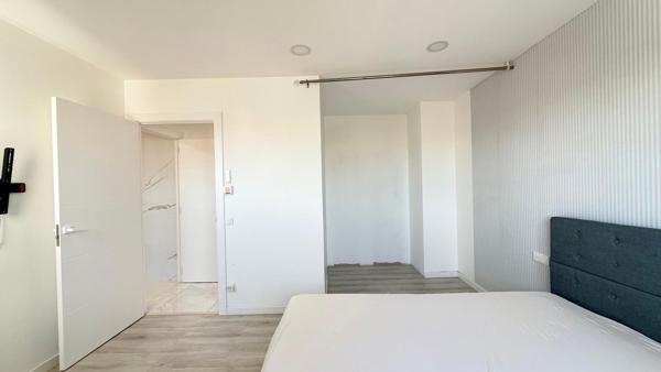 RIVESALTES, VILLA 3 FACES DE 140M2, GARAGE, JARDIN ET PISCINE