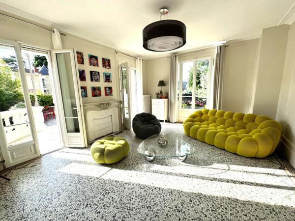 Maison à vendre 10 pièces BEAUCHAMP (95)