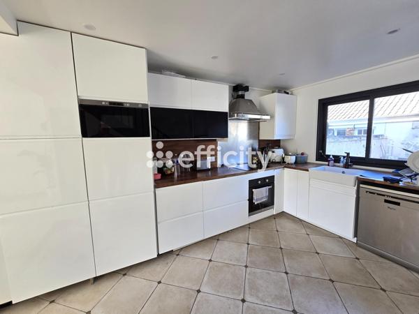 Maison 5 pièces - 94 m²