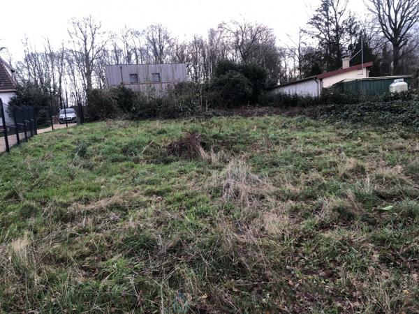 Terrain constructible 834 m2 Ymare