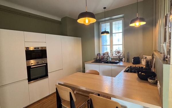 Appartement à vendre    4 pièces • 115 m2 Pau