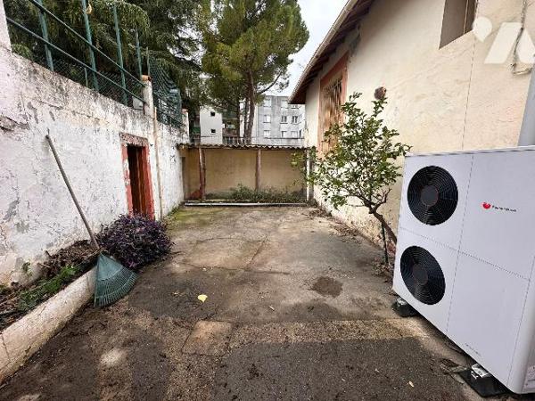 Maison 5 pièces – 3 chambres – 100 m² – Rue de Grézans, Nîmes