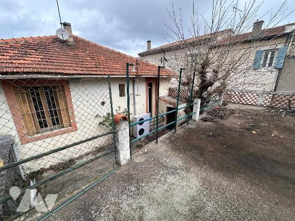 Maison 5 pièces – 3 chambres – 100 m² – Rue de Grézans, Nîmes