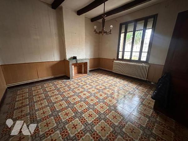 Maison 5 pièces – 3 chambres – 100 m² – Rue de Grézans, Nîmes