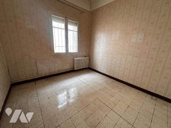 Maison 5 pièces – 3 chambres – 100 m² – Rue de Grézans, Nîmes