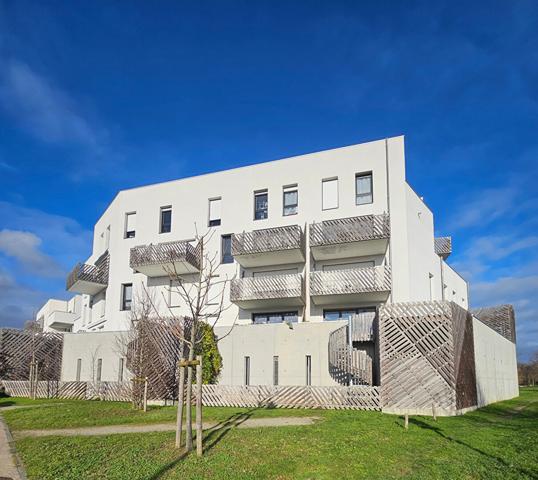 APPARTEMENT T2 AVEC TERRASSE COUERON