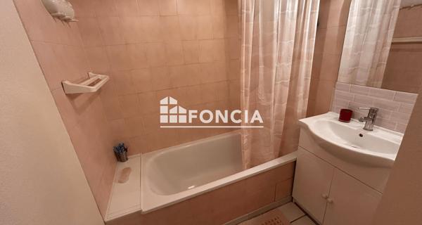 Location Appartement 2 pièces 44.29 m² - Roanne 42300