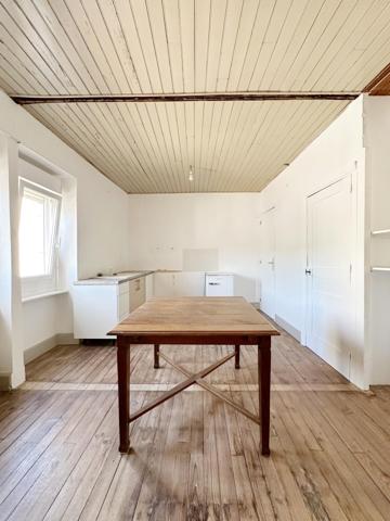 Brassac (81260) – Maison de caractère de 300 m² avec fort potentiel d'aménagement