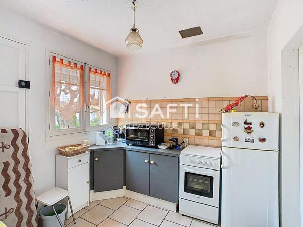 Maison R+1 avec double garage et jardin