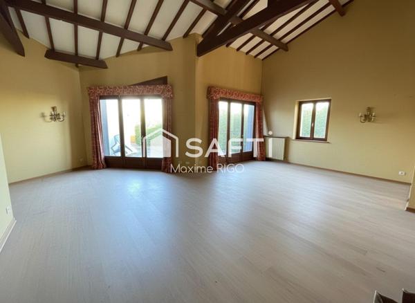 Maison 5 pièces 131 m² avec local commercial